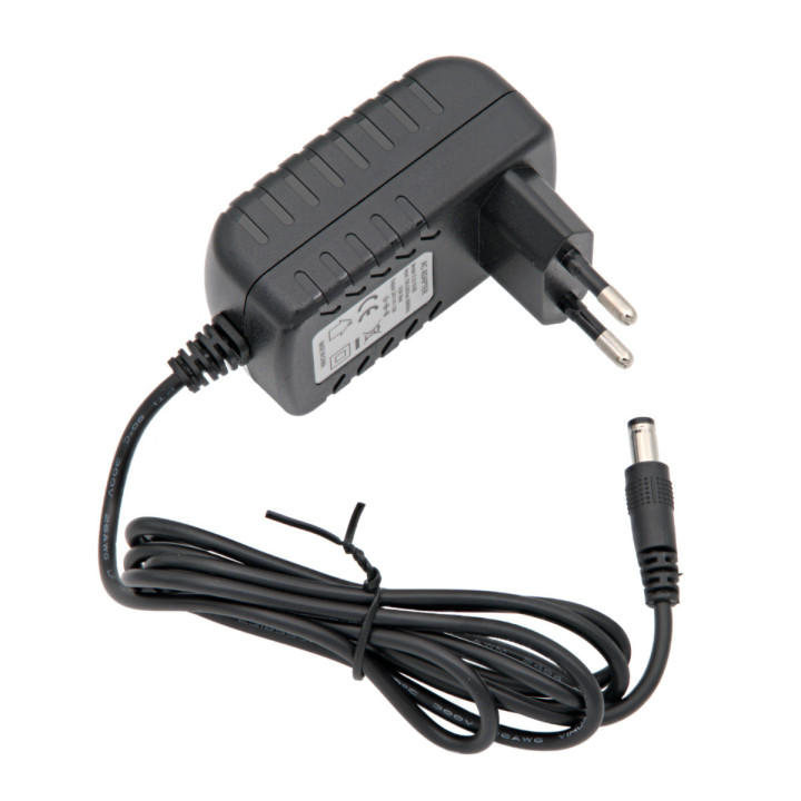 ALIMENTADOR CONMUTADO 12V 2A CONECTOR JACK 5.5x2.1mm